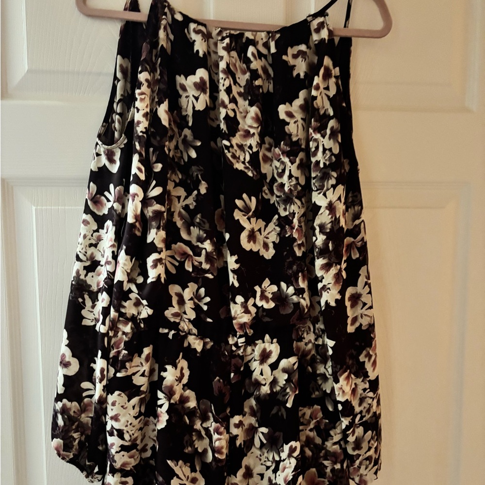 cupcakes & cashmere Black and Cream Floral Dress